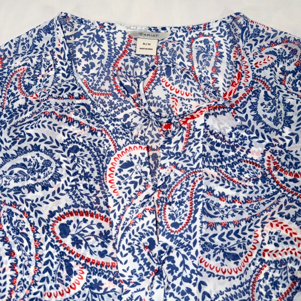 Ariat Blouse Womens Medium Blue Red Paisley Tie Neck Tunic Western Blouse - Picture 3 of 7